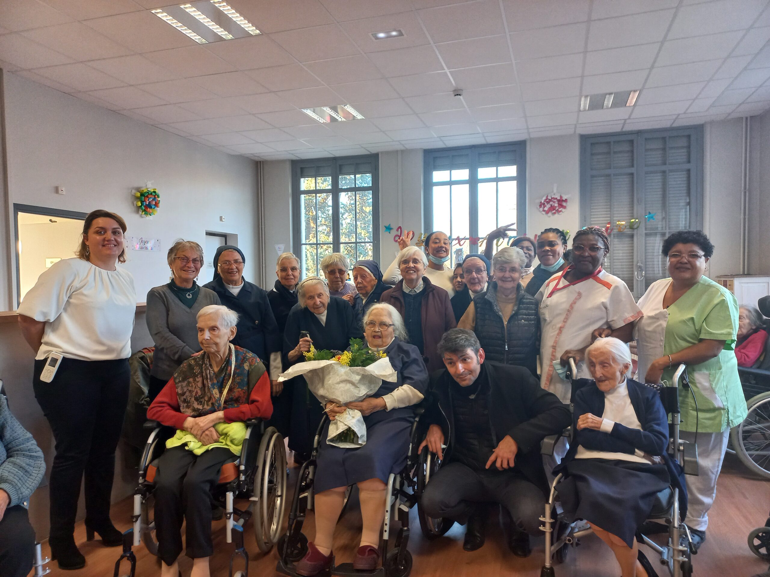 100 ans Soeur Valet (8)